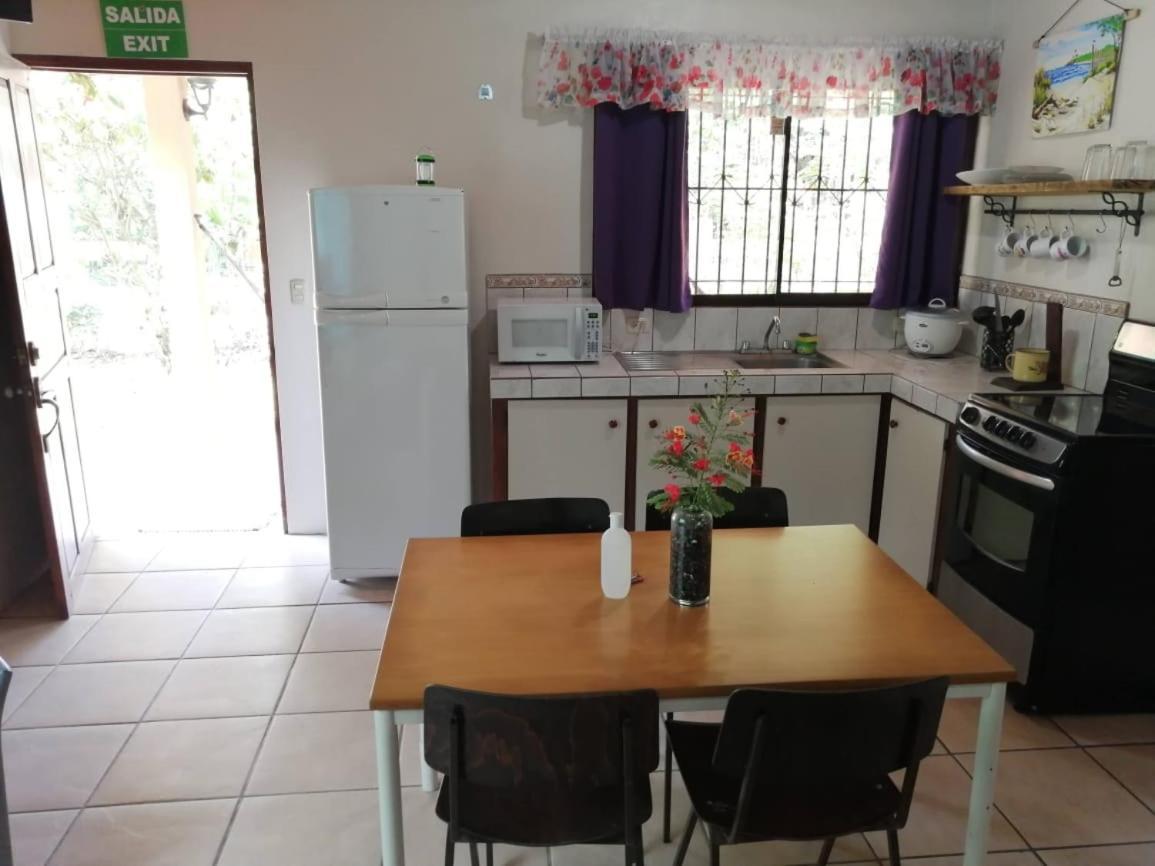 Cahuita Lodge Ngoại thất bức ảnh